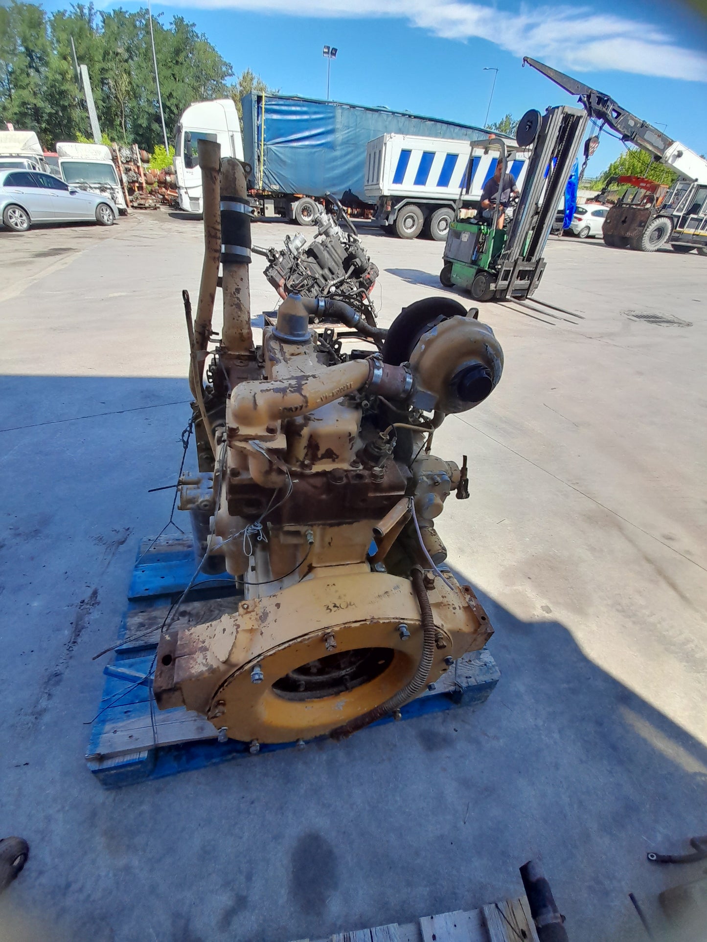 CAT 3304