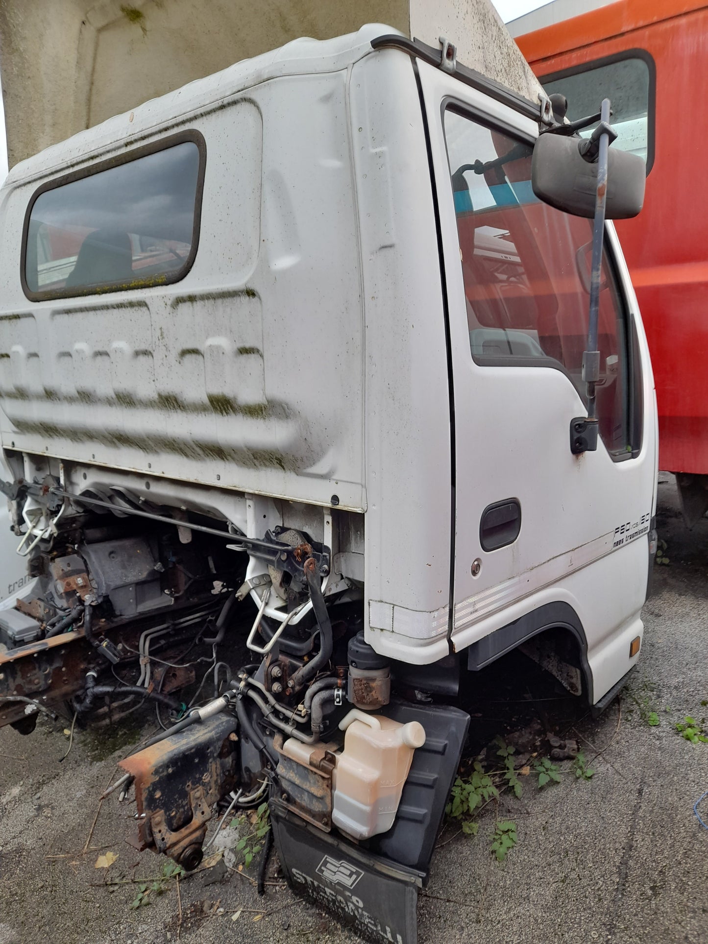 ISUZU P60