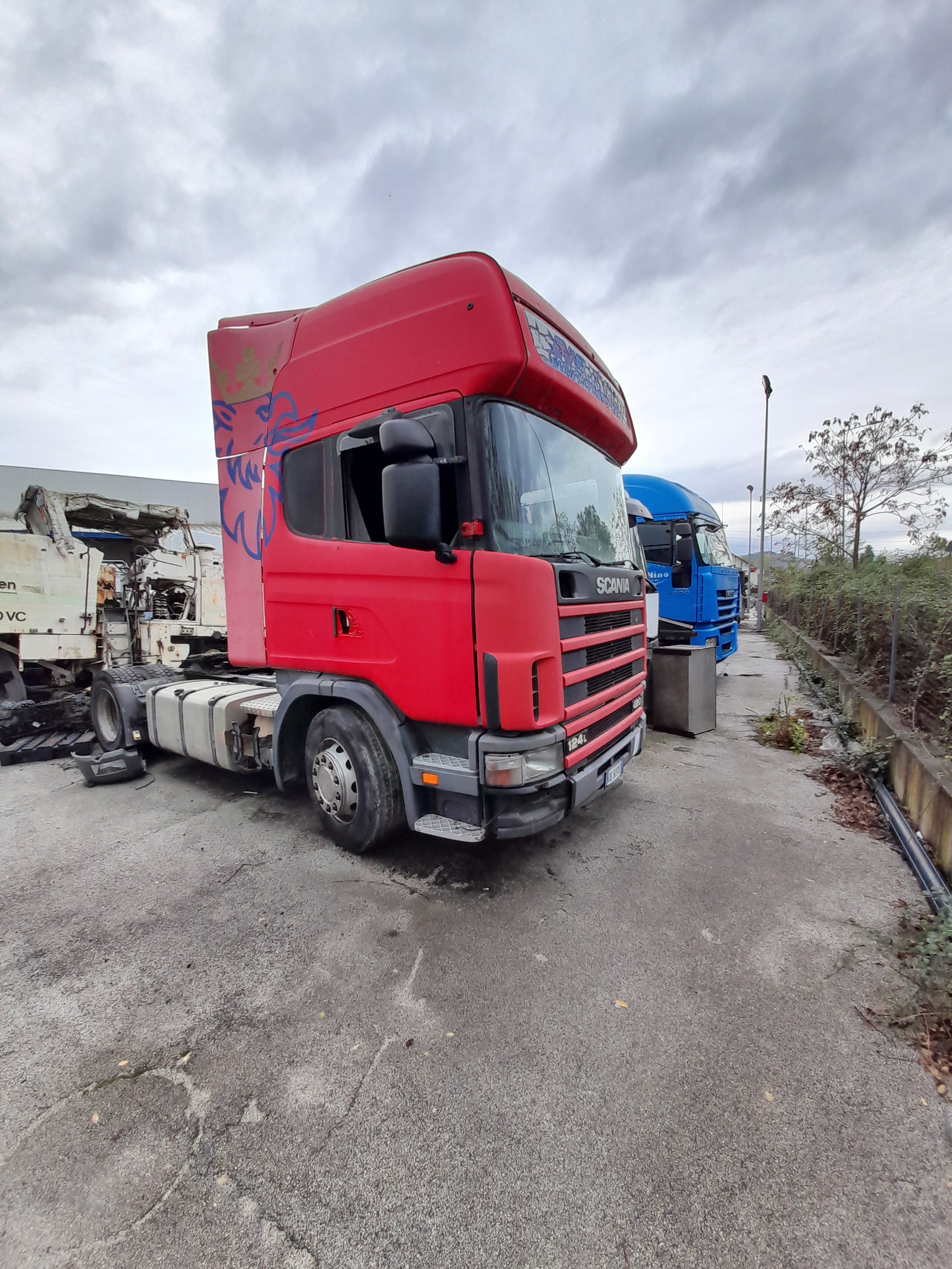 SCANIA 124L 420