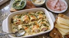 Rotolini di lasagne veloci: girelle al forno cremose e super filanti