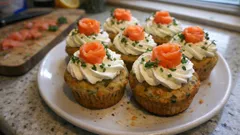 Cupcakes salati al salmone con frosting al formaggio: l’antipasto elegante che si fa in poco