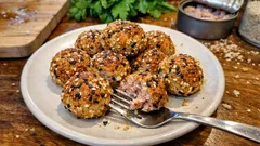 Polpette di tonno in friggitrice ad aria: dorate e leggere, con crosticina al sesamo