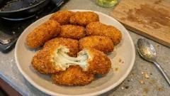 Crocchette di patate dal cuore filante: come farle croccanti e ben sigillate