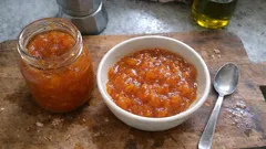 Confetture fatte in casa: metodo classico e con Fruttapec, con prova del piattino