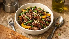 Manzo saltato con verdure croccanti: il trucco del wok per una cena in 15 minuti