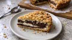 Sbriciolata ricotta e cacao: croccante fuori, cremosa dentro (senza stendere la frolla)